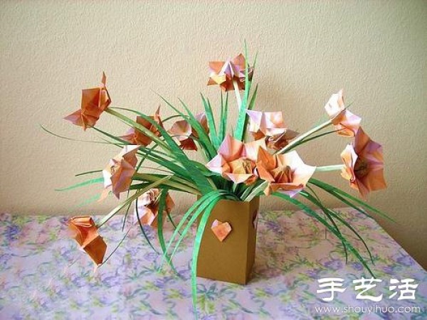 Handmade beautiful paper flower pots