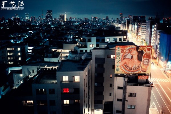 Works by British photographer Alex Robertson - Tokyoites