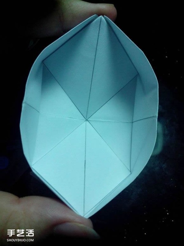 Handmade origami beautiful box illustration with paper crane packaging box folding method