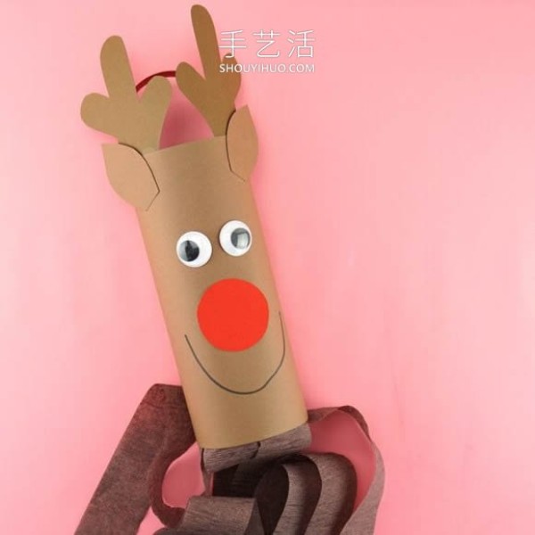 Tutorial on how to make handmade reindeer windsocks in kindergarten