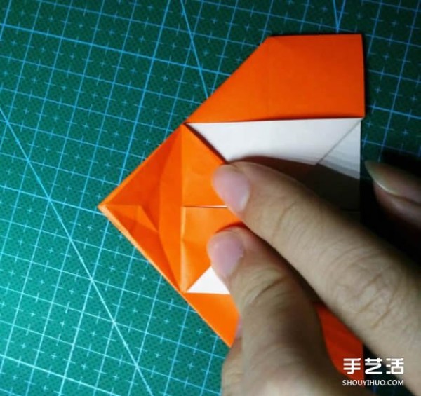 How to make an origami kingfisher with detailed instructions on how to fold a kingfisher