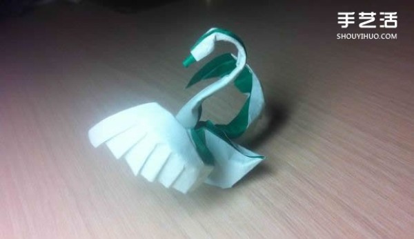 White Swan Origami Illustration Tutorial How to Fold a Swan with Steps