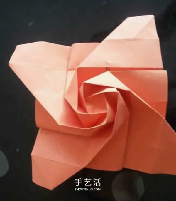 How to fold a rose carton and illustrate the origami Valentines Day rose gift box