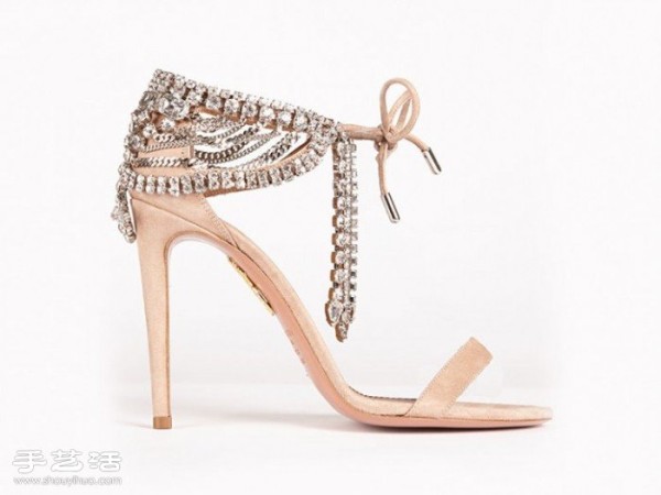 Olivia Palermo x Aquazzura joint shoes are on sale