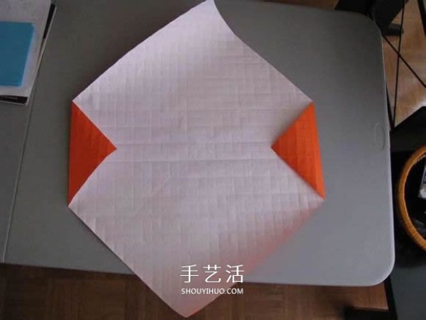 Origami illustration of three-dimensional jack-o