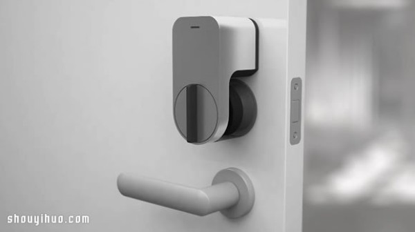 Qrio Smart Lock, a smart door lock launched by SONY