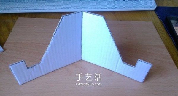 How to make a mobile phone holder out of a waste paper box, a simple mobile phone supportFrame production method