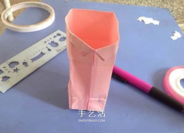 Creative paper box/paper basket origami illustration, shirt and tie is cute! 