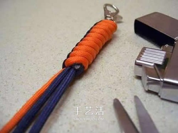 How to braid hand-made knife pendant rope and illustrate the weaving method of parachute pendant