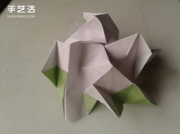 Kawasaki Rose Folding Illustration and Detailed Kawasaki Rose Origami Step-by-Step Tutorial