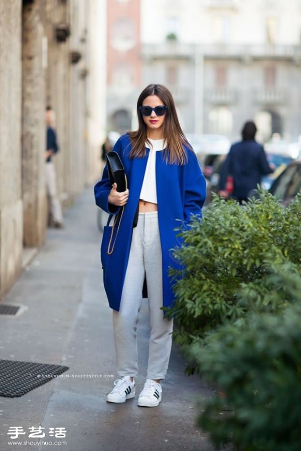 Use these styling tips to master oversized coats in autumn and winter! 