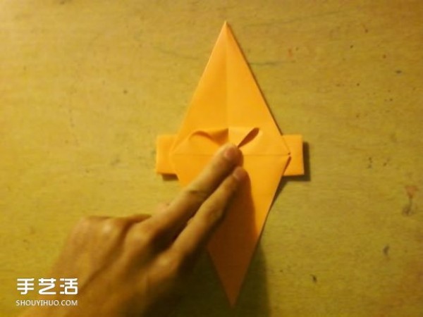 How to fold an elephant with paper, origami illustration of a flat elephant