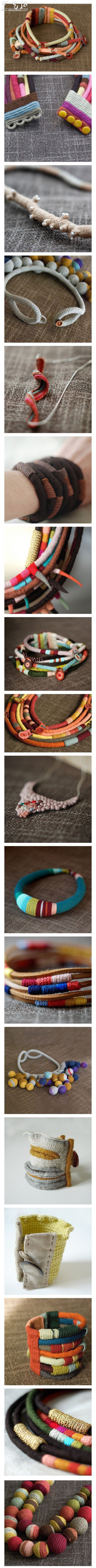 Appreciation of exquisite bracelets and necklaces made by crochet