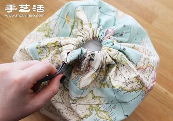 DIY handmade canvas bag with a world map tutorial