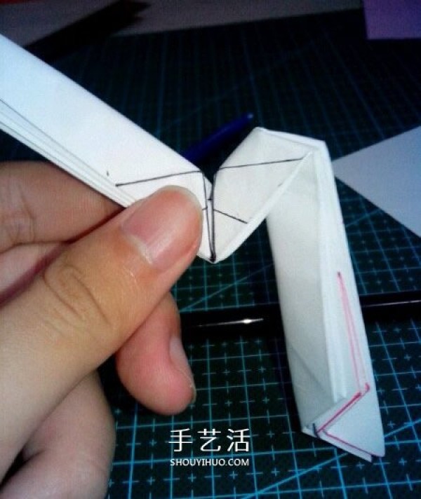 How to fold the six-winged seraphs heart origami with six-winged heart and illustration