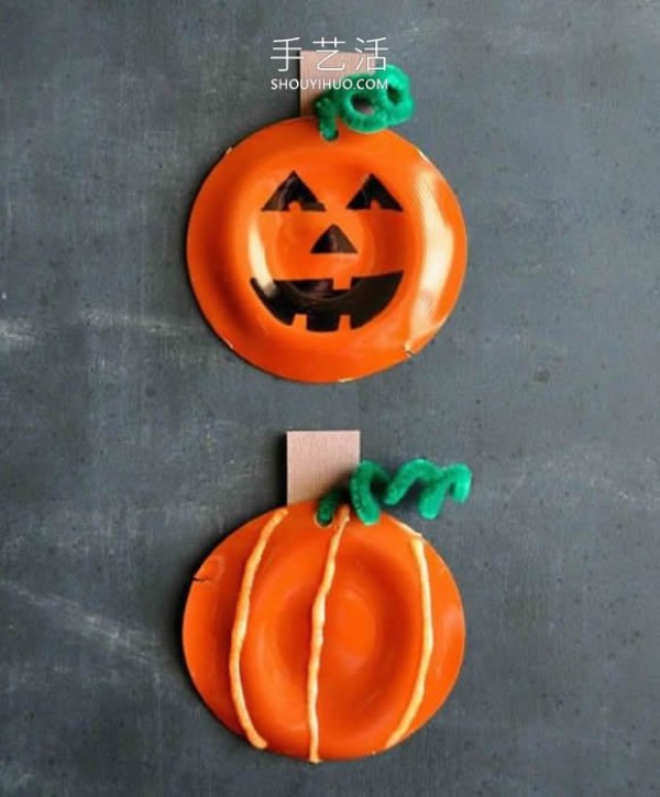 Illustrated tutorial on how to make homemade Halloween plastic cup pumpkin lanterns