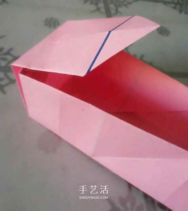 Valentines Day gift box origami illustration, how to fold a beautiful Korean rose gift box