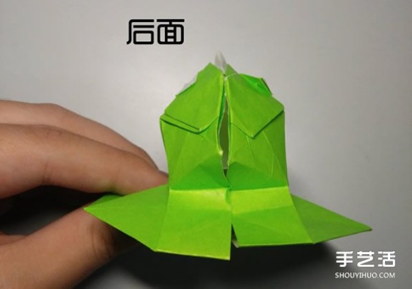 Three-dimensional duck origami step-by-step drawing and duck folding tutorial illustration