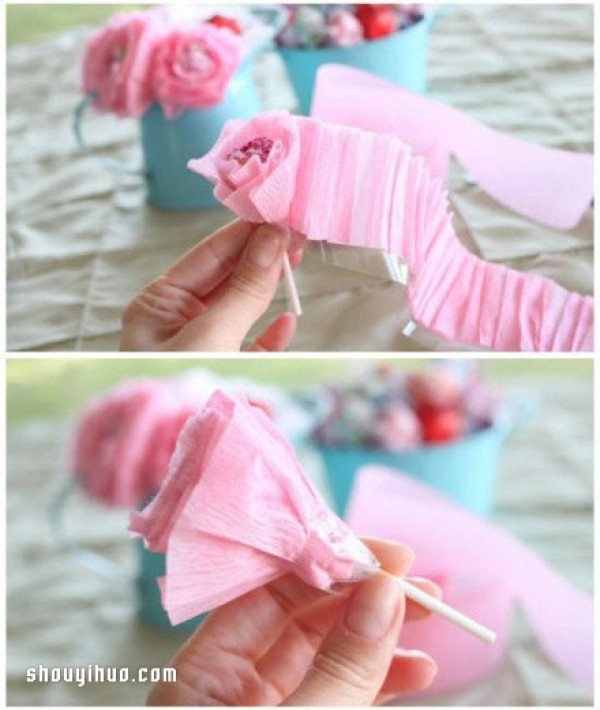 Illustrations on how to fold crepe paper flowers. Tutorial on how to make crepe paper flowers