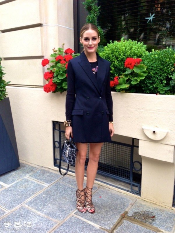 Olivia Palermo x Aquazzura joint shoes are on sale