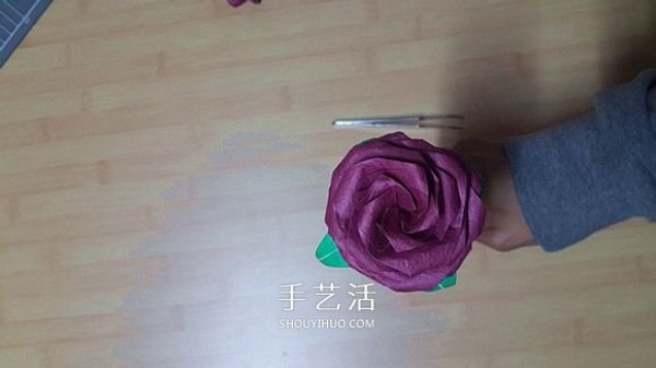 How to Fold a 25-petal Rose, Illustrated Robert Langs Origami Rose