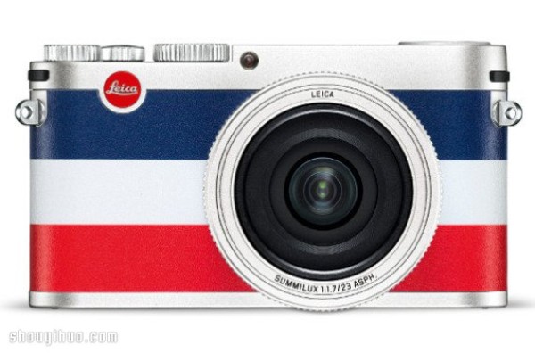 Leica and MONCLER jointly launch a global limited edition camera