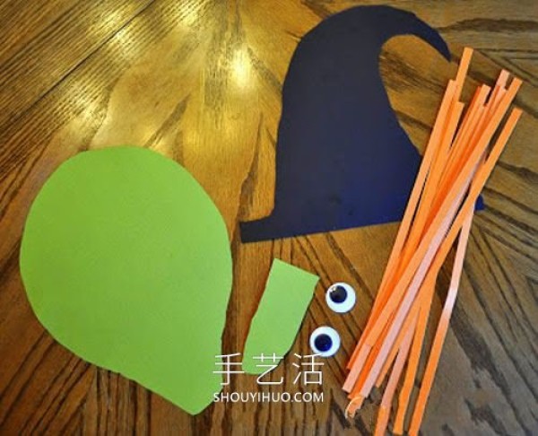 Tutorial on how to make a handmade cardboard witch in kindergarten