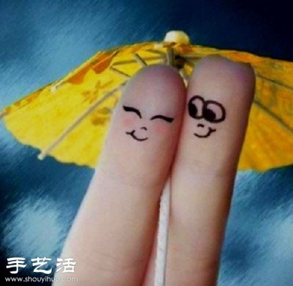 Finger+Simple Drawing DIY Warm and Romantic "Love Follows"