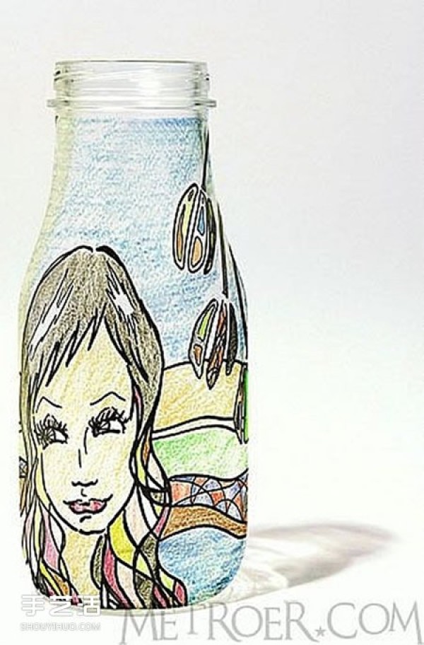 A collection of hand-drawn pictures of beverage bottles for appreciation of handmade beverage bottle paintings