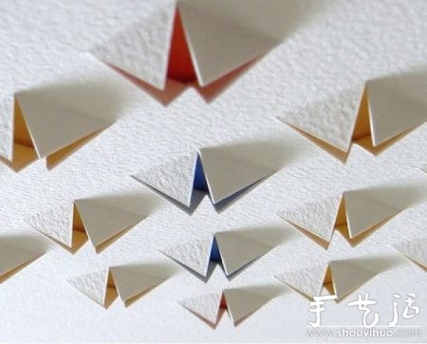 Beautiful paper sculpture--Crane