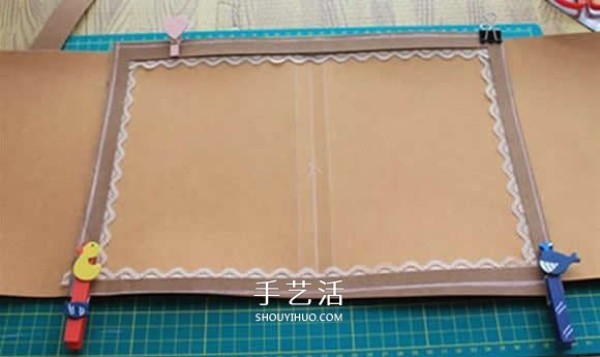 Tutorial on hand-made retro color-blocked book covers from washed kraft paper