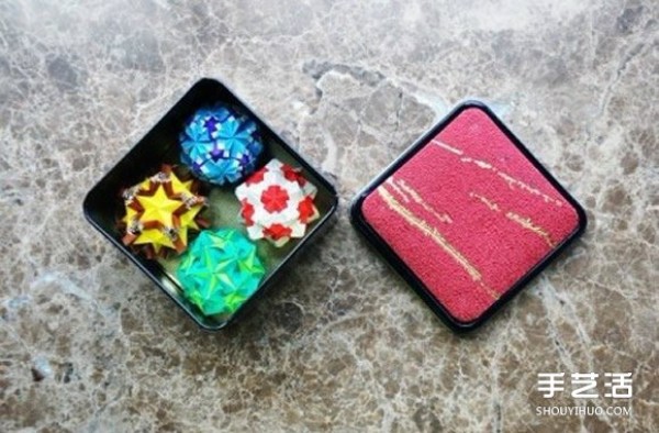 Pictures of origami bouquets with beautiful packaging boxes can be transformed into awesome gifts