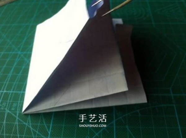 Naoyuki Tanitas origami tutorial, illustrations of how to fold a cute tissue box