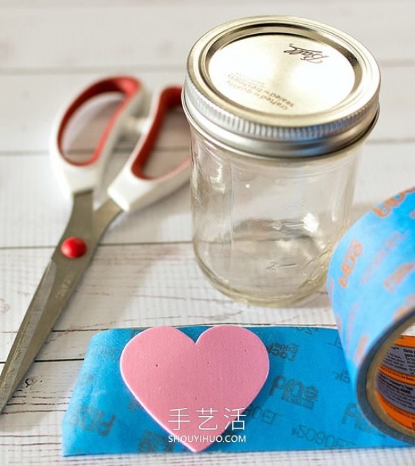 15 Charming Valentines Day Glass Jar Gift DIY Tutorial