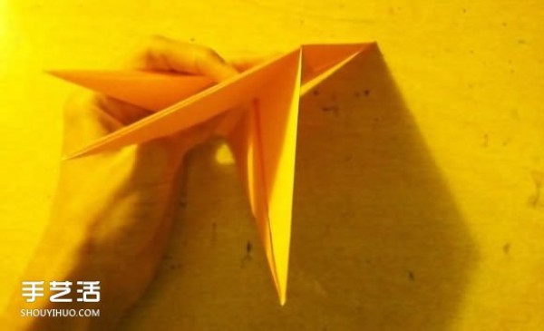 How to fold an elephant with paper, origami illustration of a flat elephant