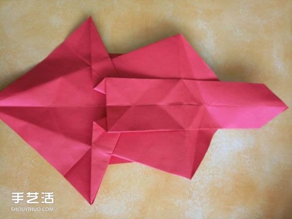 Super complex dog origami method illustrated with plastic surgery steps