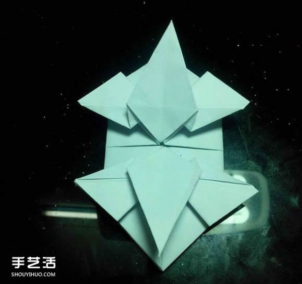 Handmade origami beautiful box illustration with paper crane packaging box folding method