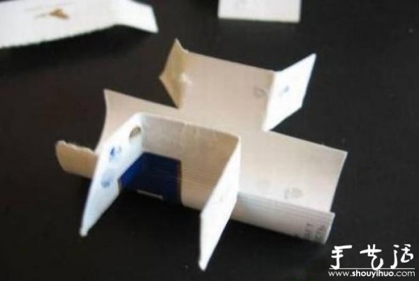 Tutorial on DIY Paper Model Aircraft from Cigarette Boxes