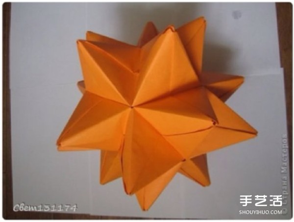 Handmade three-dimensional bouquet origami illustration, steps for folding Russian bouquets