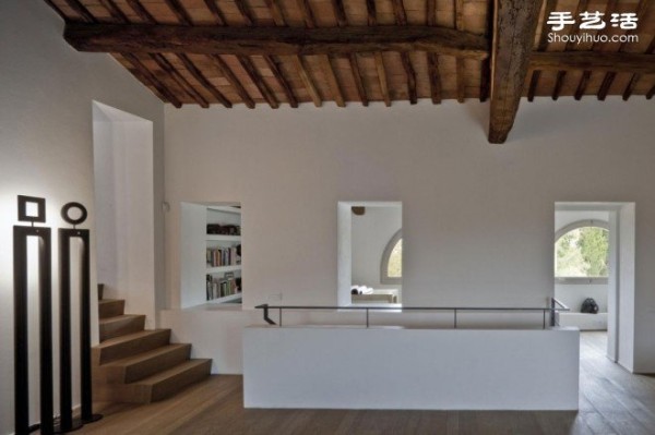 Italian farmhouse renovation and comfortable home environment decoration design