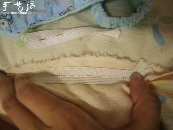 Tutorial for a loving mother to make a handmade bellyband for her baby