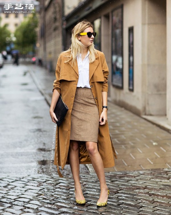 Get your caramel khaki coat ready for fall