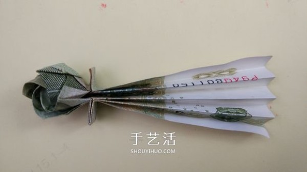 How to fold paper money into blooming hearts and flowers, and how to fold Valentines Day love roses