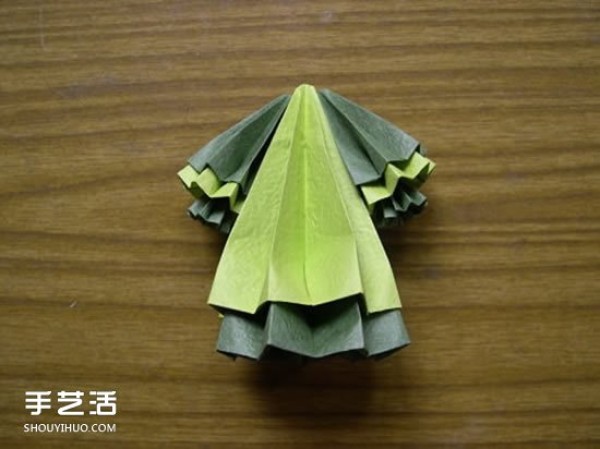 How to Make an Origami Doll, Illustrations of How to Fold a Doll in a Skirt