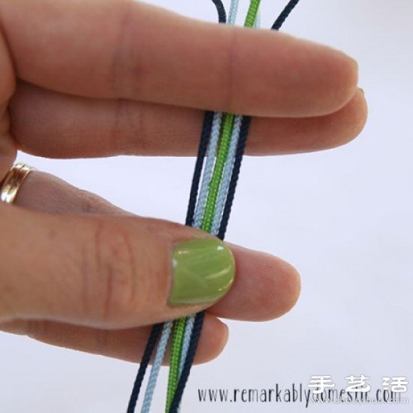 DIY tutorial on how to make a small fresh style knotted rope bracelet