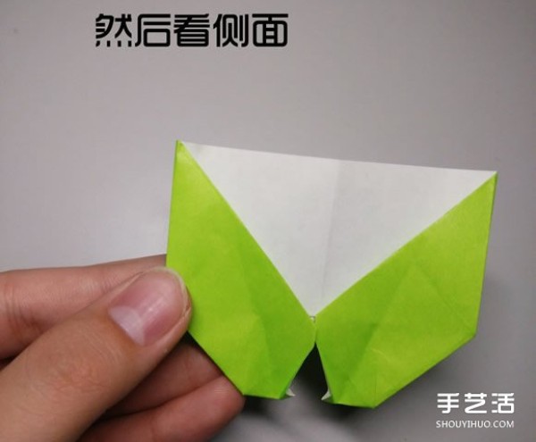 Three-dimensional duck origami step-by-step drawing and duck folding tutorial illustration