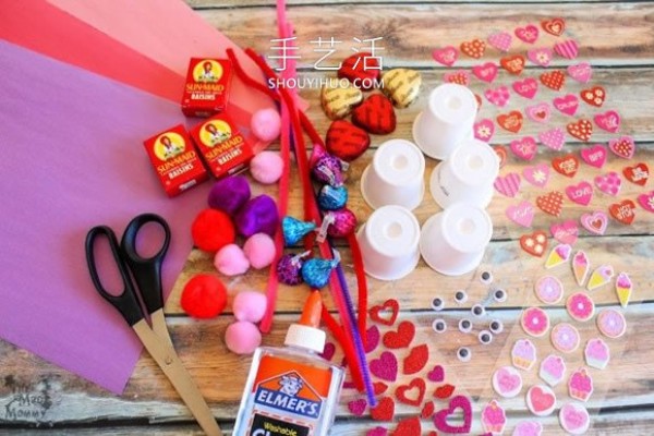 Childrens Valentines Day! Super cute little animal candy gift DIY