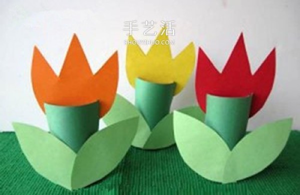 The simplest handmade tulip flowers are also suitable for kindergarten classes