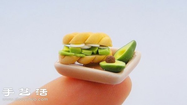 Mini polymer clay food model