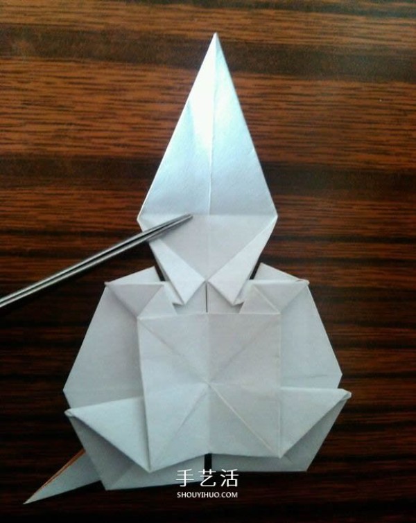 The origami method of complex small animal origami 3D squirrel with CP diagram